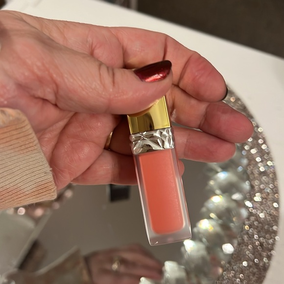 Dior Rouge Forever Liquid Lipstick Sequin - Intrigue - Picture 9 of 10